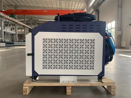Multifunction Fiber Laser Welding Machine 1000w 1500w 2000w 3000w For Metal